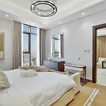 Brand New 1Br Apt With Access To Sauna, Gym And Pool